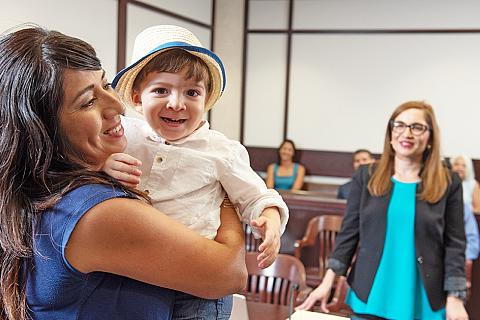 Mom and Child in Courtroom